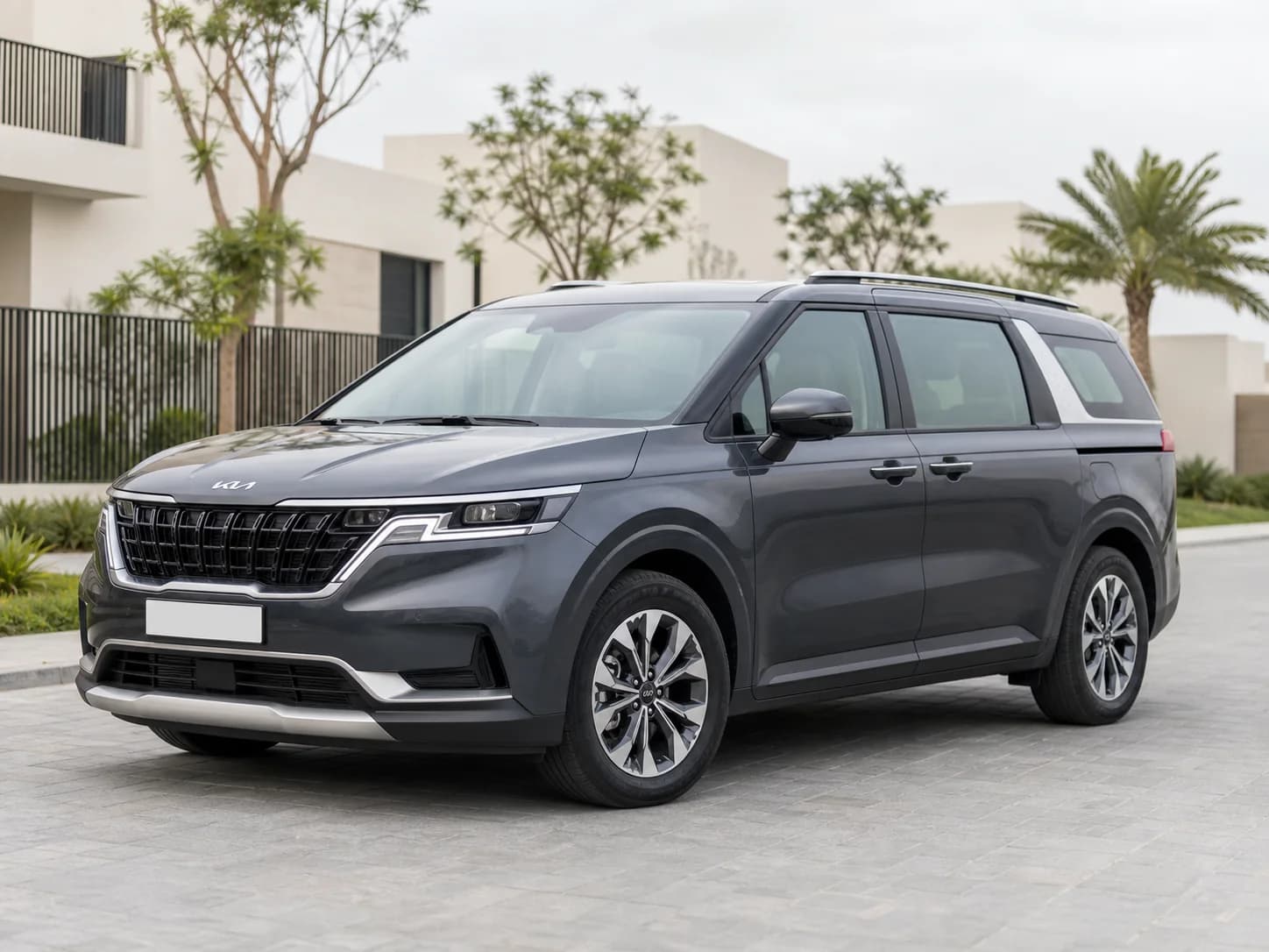Kia Carnival in Dubai